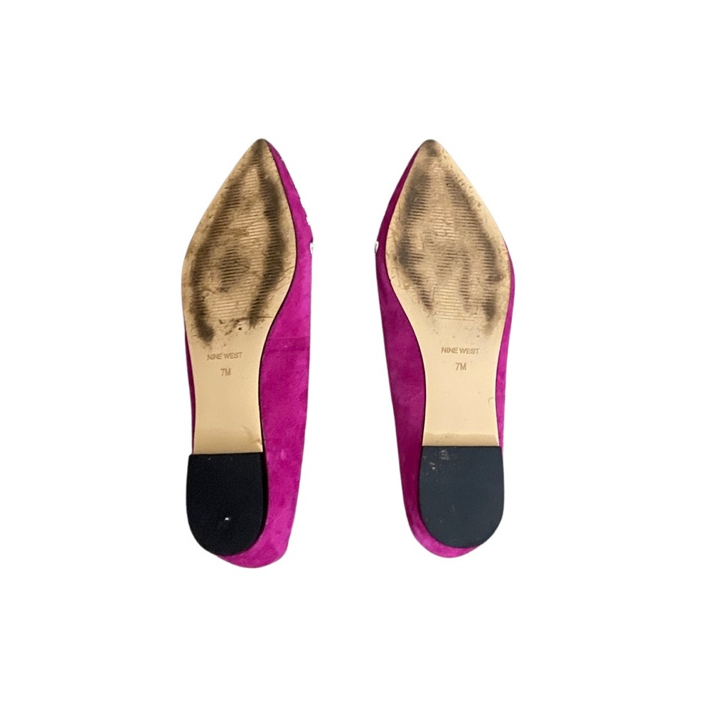 Beautiful Suede Studded Nine West Flats - Picture 4 of 4